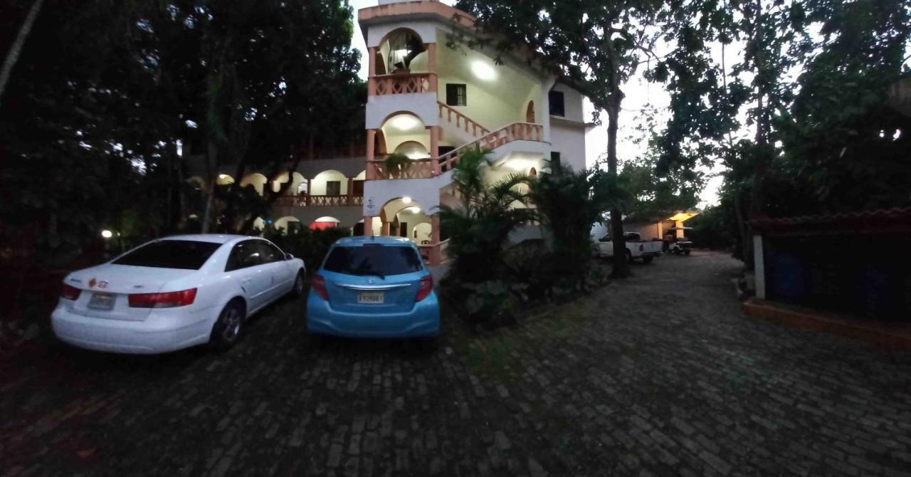 Residencial Estephany Sosua Exterior photo